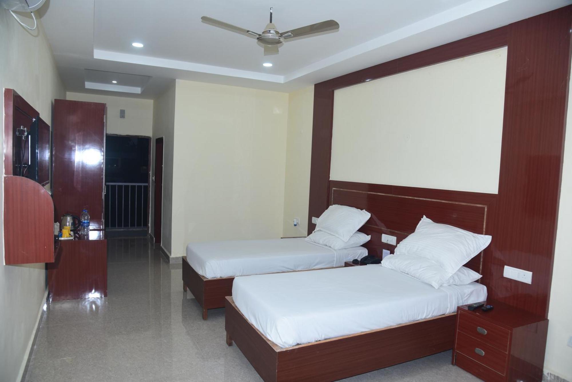 Indo Hokke Hotel Rajgir Ngoại thất bức ảnh