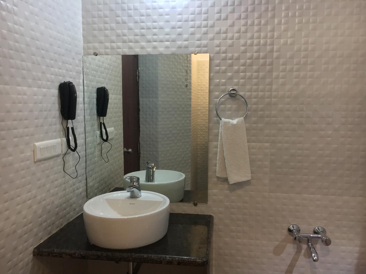 Indo Hokke Hotel Rajgir Ngoại thất bức ảnh